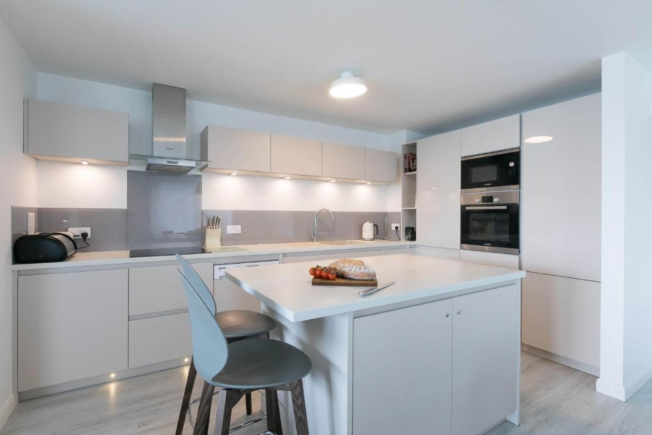 Golden Heights Apartment Carbis Bay Екстериор снимка
